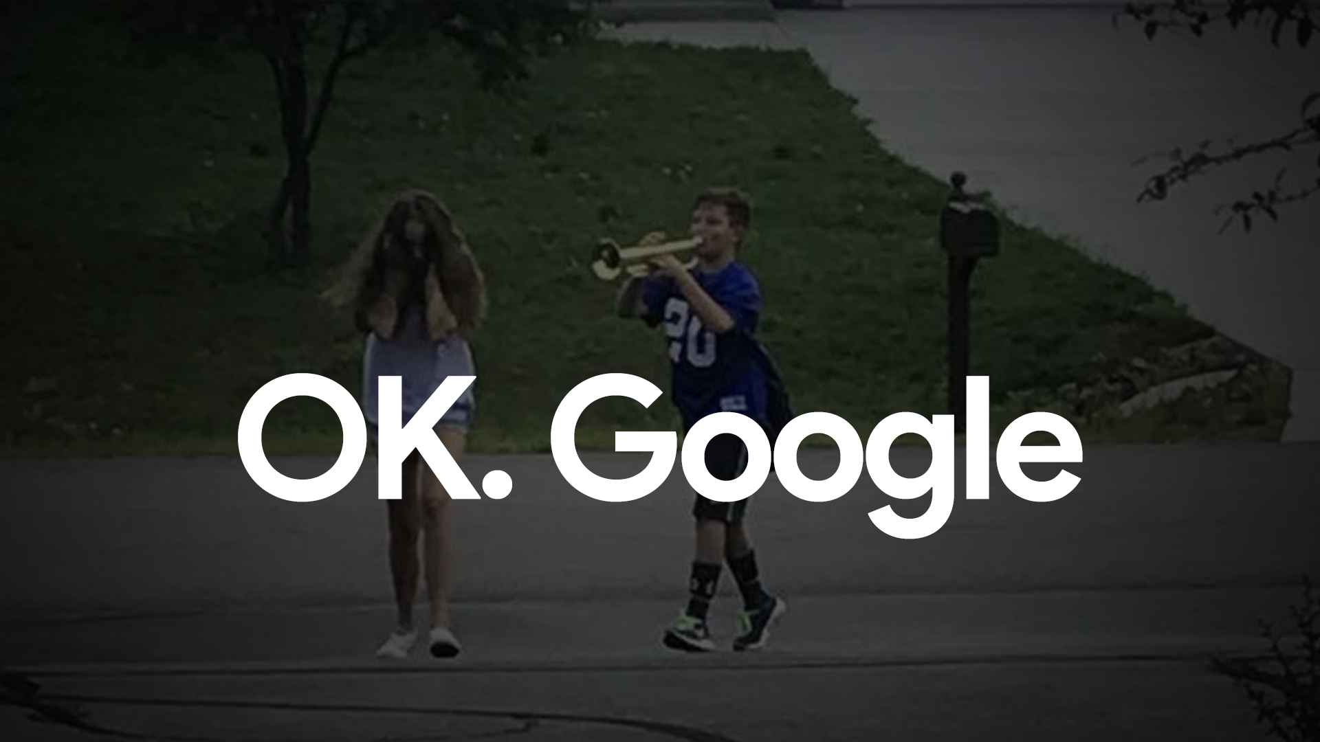 Google Pixelの一部で「OK Google」と言うと一瞬だけ最大音量になるバグが発生中